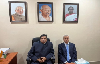 Shri N.Venkataraman, Charge d'Affaires visited Honorary Consul's office in Pointe-Noire on 16th September, 2022 and interacted with Shri Parmanand Daswani, Honorary Consul and other prominent members of the Indian diaspora. 