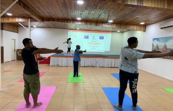 As part of Azadi ka Amrit Mahotsav (AKAM) celebrations, Yoga session under the theme " Health and Wellness " was  conducted by Mrs.Lucky Nankani in the Chancery on 24 November. Indian diaspora and local Congolese participated in the session. 
